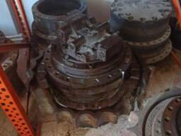 Редуктор хода для HITACHI 450